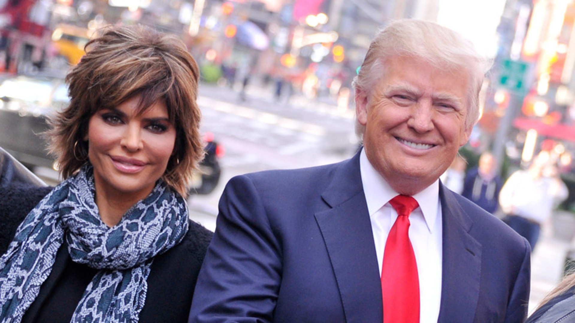 Video thumbnail for Lisa Rinna's Candid Memoir Confirms What We Suspected About Trump Family