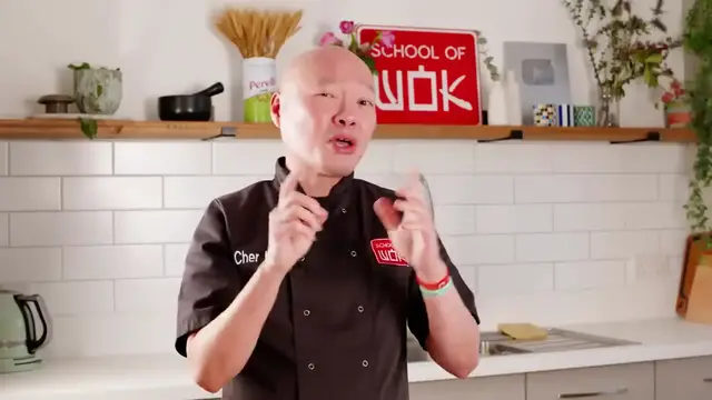 Video thumbnail for Cher's Farewell Crispy Fried Chicken Rice Bowl! (720p 25fps)