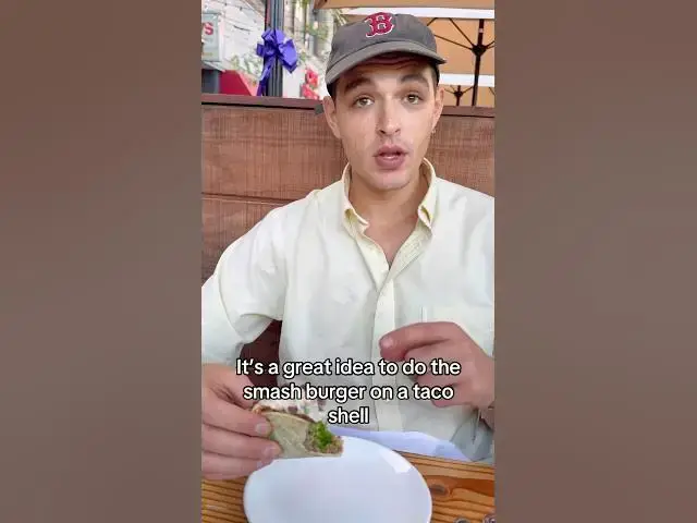 'Video thumbnail for NEW Gluten Free Smashburger Tacos from Lincoln Tavern in South Boston #bostonfood'