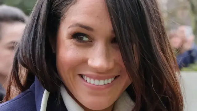 Video thumbnail for Meghan Markle's Body Language Reveals So Much