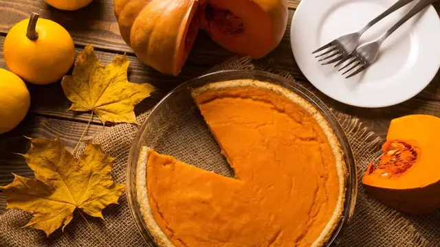 Video thumbnail for Vegan Pumpkin Pie Recipe - Easy, Healthy: video blog