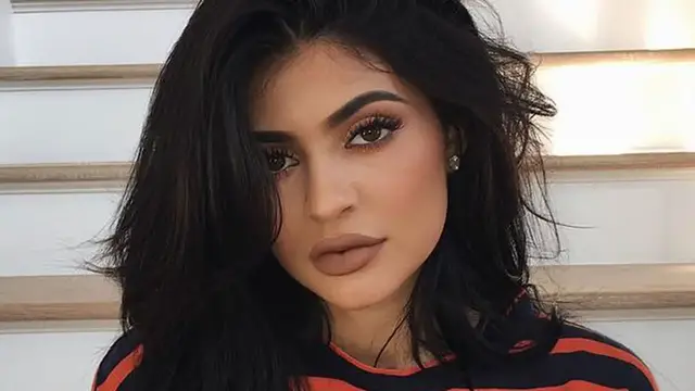 'Video thumbnail for The Untold Truth Of Kylie Jenner'