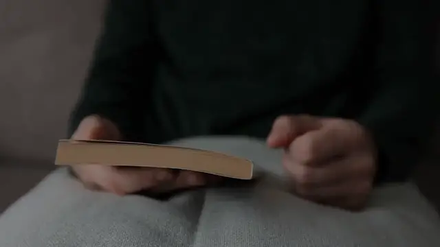 Video thumbnail for Wordle Hint Master the Game with These Strategic Tips (Positions the article as a guide to improve gameplay)