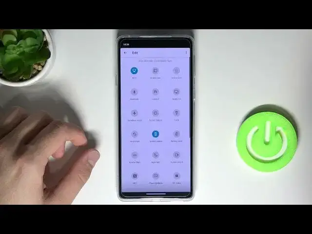 'Video thumbnail for Notification Panel Shortcuts - Customize Notification Bar Icons on MOTOROLA Edge 20'