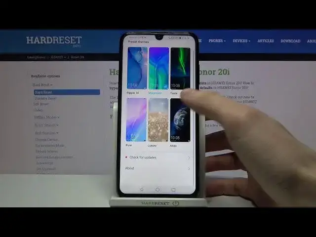 Video thumbnail for How to Change Wallpaper on HONOR 20i