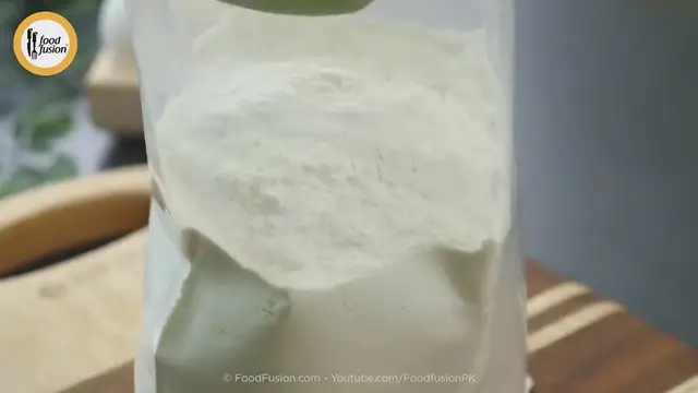 'Video thumbnail for Home made pancakes rescipe'