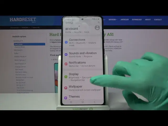 'Video thumbnail for SAMSUNG Galaxy A51 - How to Correct Font Size & Open Display Settings'