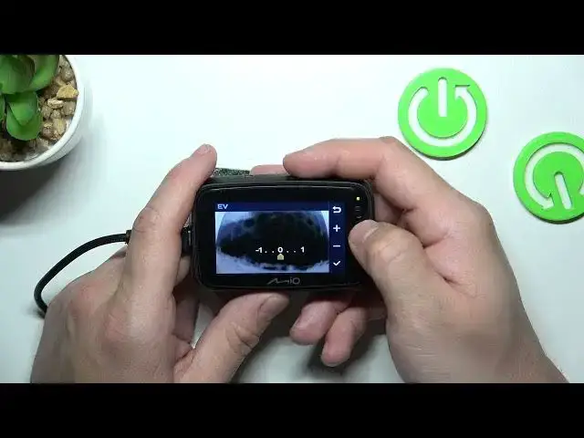 Video thumbnail for How to Manage Exposure on MiVue 812?