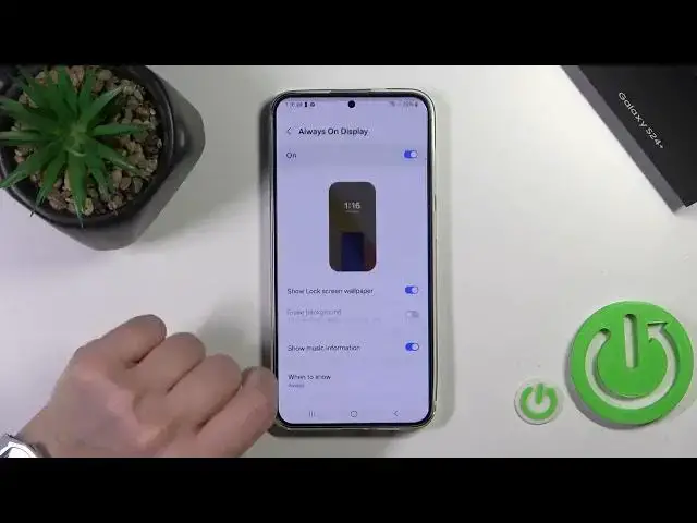 Video thumbnail for How to Customize Always On Display on SAMSUNG Galaxy S24+