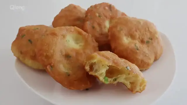 Video thumbnail for No Knead  Only 2 Minutes Dough  Easiest Donuts in the world    Extremely Fluffy and Crispy (720P HD)