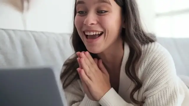 Video thumbnail for Why Living Frugal While Rich Is The Best