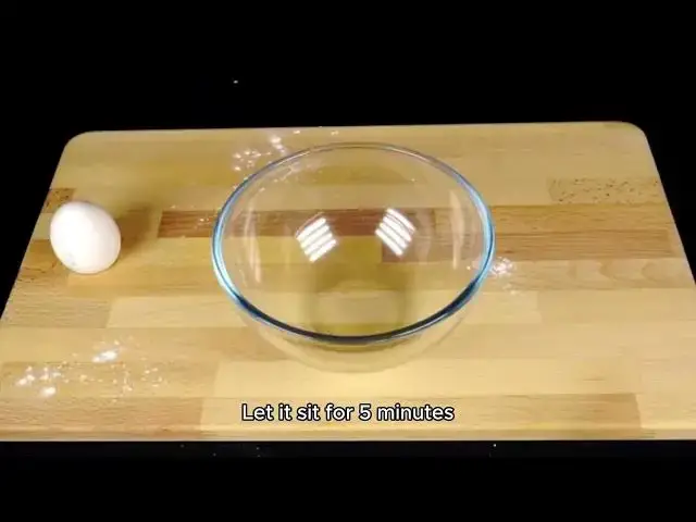 'Video thumbnail for How to Boil An Egg Nicely?'