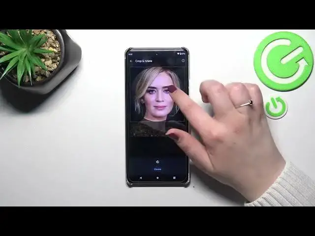 'Video thumbnail for How to Add Photo to Any Contact in Motorola Moto X40 - Pick Photos for Contacts'