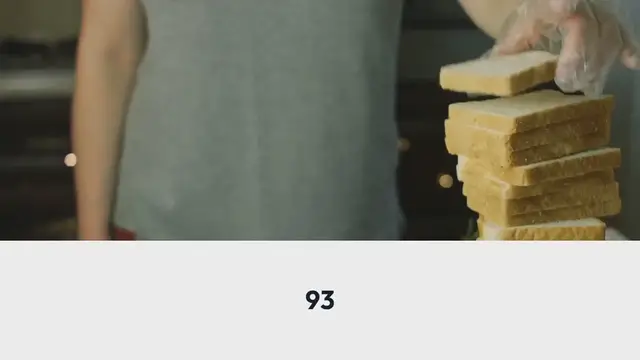 Video thumbnail for Overnight Crème Brûlée French Toast