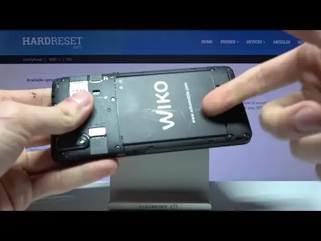 Video thumbnail for How to Remove Battery From WIKO Y60 – Open Back Cover