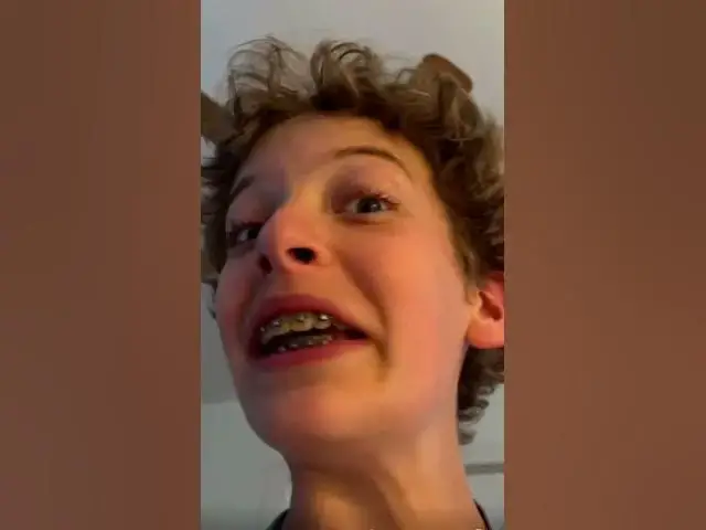 'Video thumbnail for Blowing up a balloon with different amounts of blows'