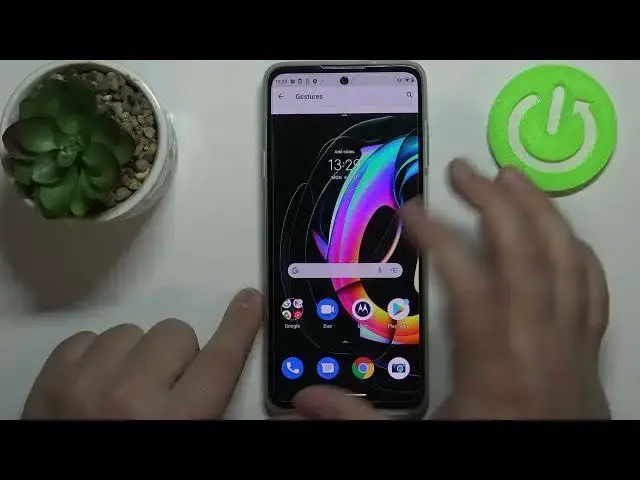 'Video thumbnail for Top Tips & Tricks for MOTOROLA Edge 20 Lite – Allow Cool Features'