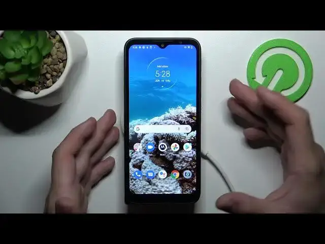 'Video thumbnail for Does MOTOROLA Defy Support Wireless Charging?'