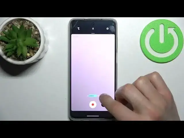 'Video thumbnail for Motorola Moto G82 - How To Record Timelapse'