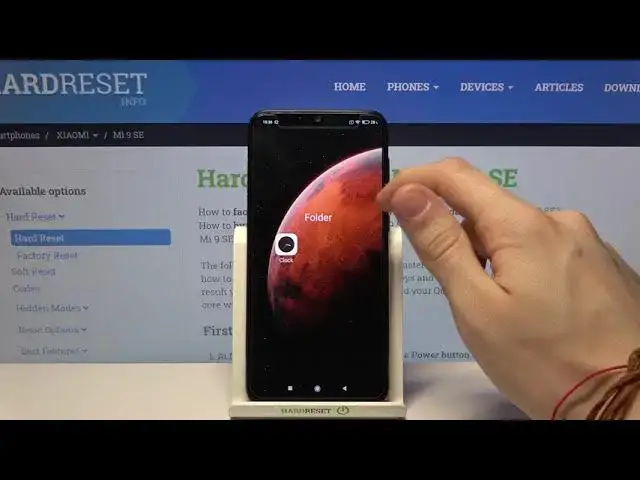 Video thumbnail for How to Create a Folder in the Home Screen on XIAOMI Mi 9 SE - Group Apps