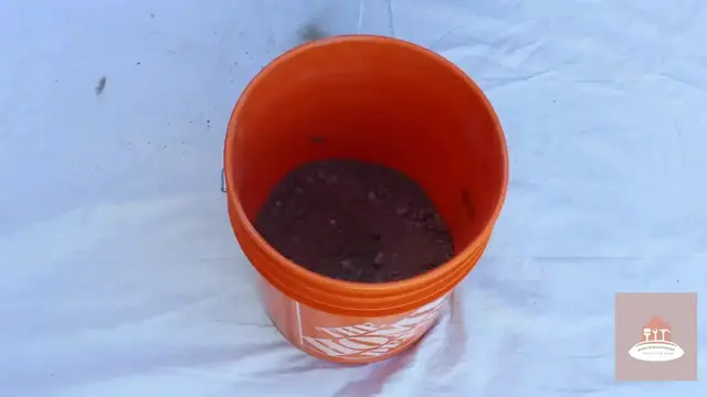 'Video thumbnail for DIY Concrete Planter Stand'