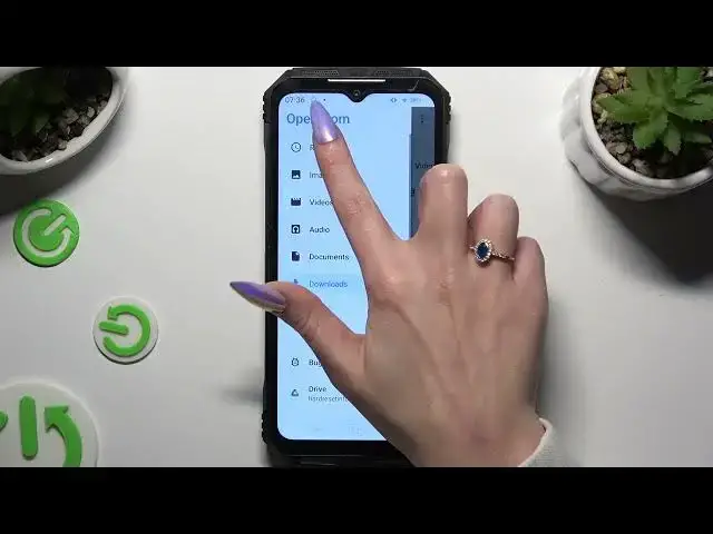 'Video thumbnail for How to Add an Audio/Video File to a Text Message on DOOGEE S100'