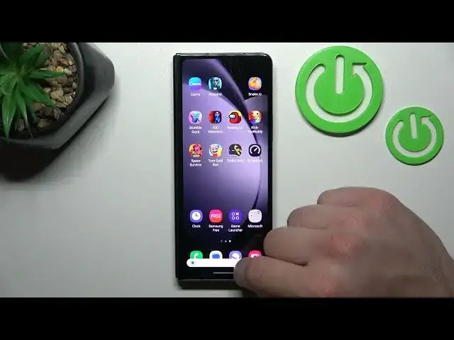 Video thumbnail for How to Change Display Brightness Level on SAMSUNG Galaxy Z Fold5 | Your  Visual Experience Awaits!