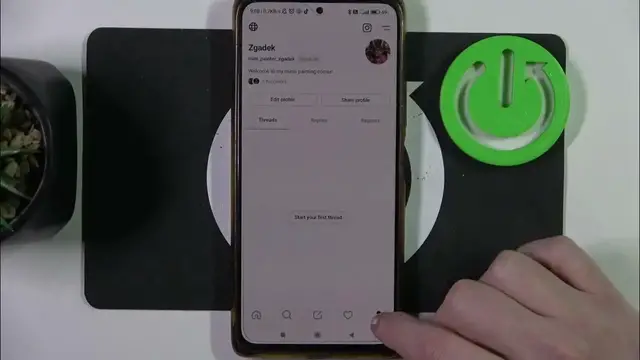 Video thumbnail for How To Enable & Disable Private Profile on Instagram Threads