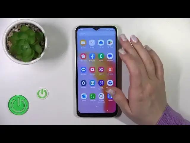 'Video thumbnail for How to Install iPhone Keyboard on Samsung Galaxy M04 - Activate iOS Theme'