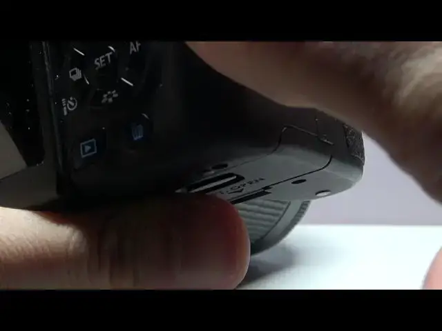 'Video thumbnail for How to Install Memory Card in CANON EOS 750D - How to Insert SD Card Canon Rebel T6i - Kiss X8i'