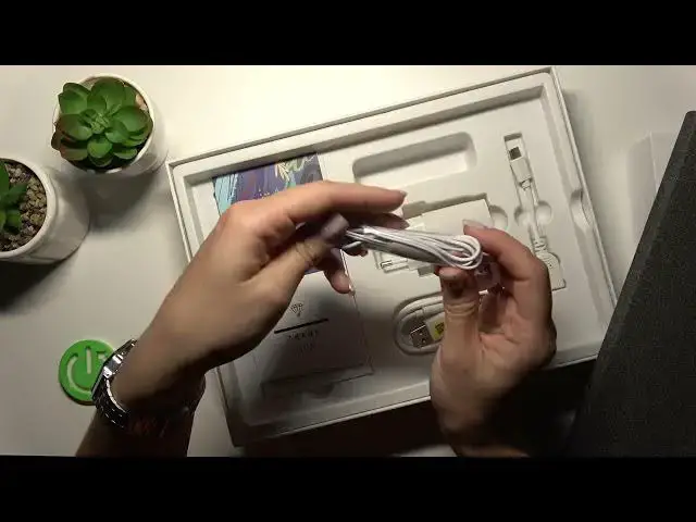 Video thumbnail for Does CUBOT Tab 10 Comes with Earbuds?