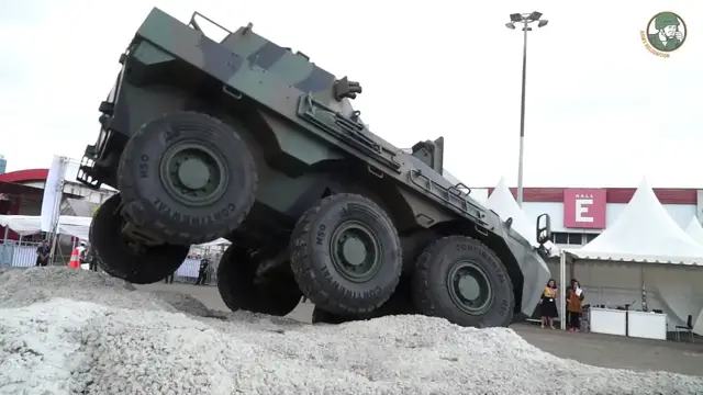'Video thumbnail for Day 3 at Indodefence 2016: Indonesia's Defence Industry'