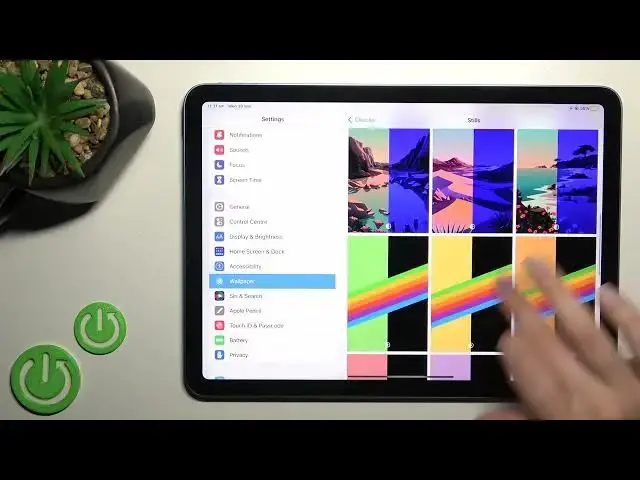 Video thumbnail for iPad Air 5th Gen WiFi - How To Change Lock Screen Wallpaper