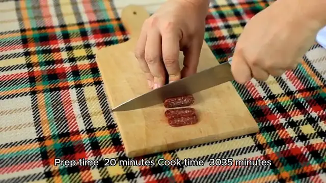 Video thumbnail for beef and noodles recipe