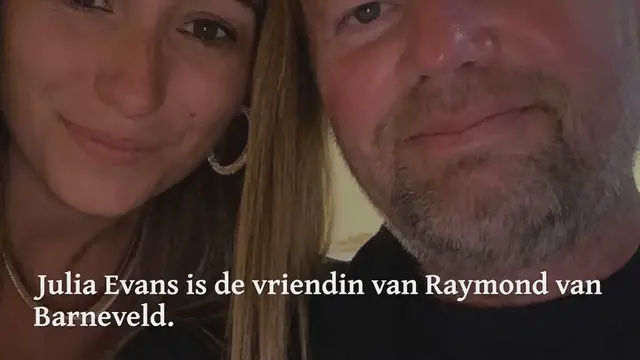 Video thumbnail for Julia Evans de 18 jaar jongere vriendin van Raymond van Barneveld: