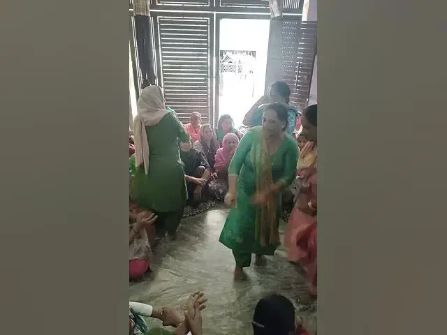 Video thumbnail for ननंद भाभी का मस्त डांस #dance #शोर्ट्स #haryanviloksangeet