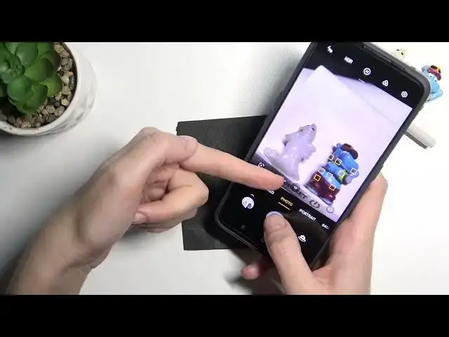 Video thumbnail for How to Take Burst Shot on Realme GT Neo 2 - Take a Series of Pictures