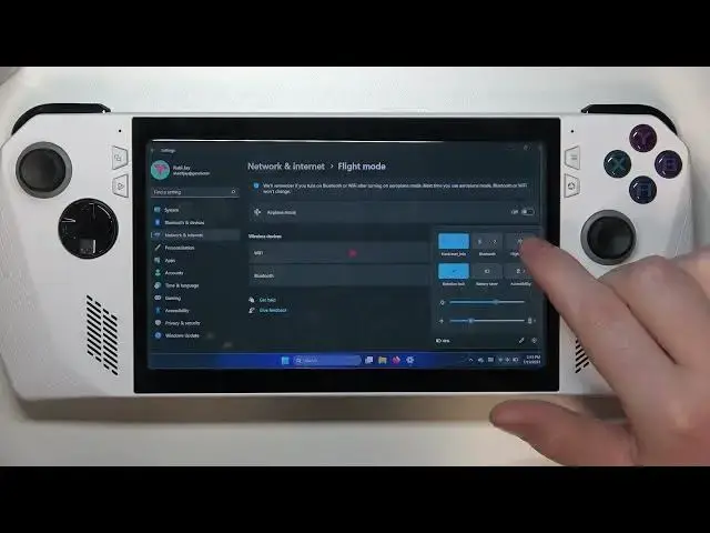 'Video thumbnail for How To Enable & Disable Flight Mode On Asus ROG Ally'