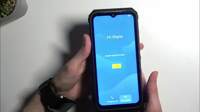 Video thumbnail for How to Uncover the Features of Ulefone Power Armor 18: A Detailed Unboxing