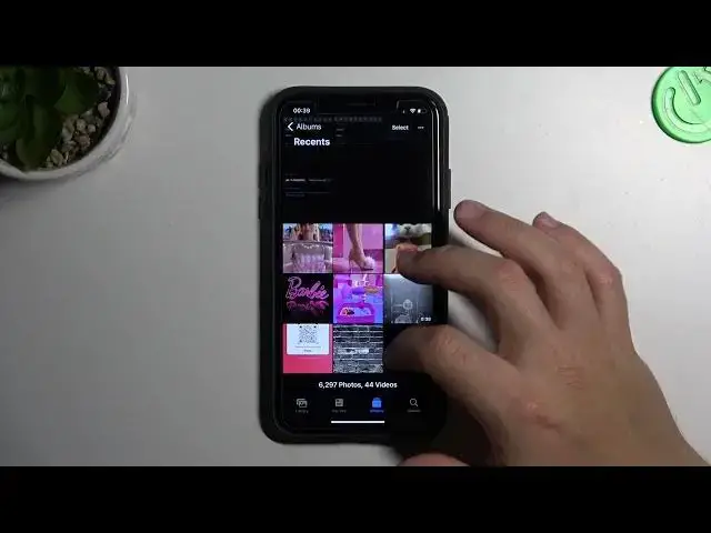'Video thumbnail for iOS Tricks: How to Hide Photos on iOS 16?'