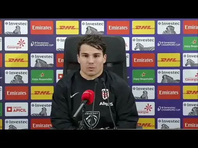 Video thumbnail for Antoine Dupont :  “Un match quasi éliminatoire” face aux Saracens, le Stade Toulousain prévenu