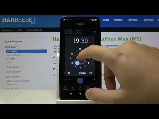 Video thumbnail for Alarm Clock Settings on ASUS ZenFone Max M2 – Personalize Alarm