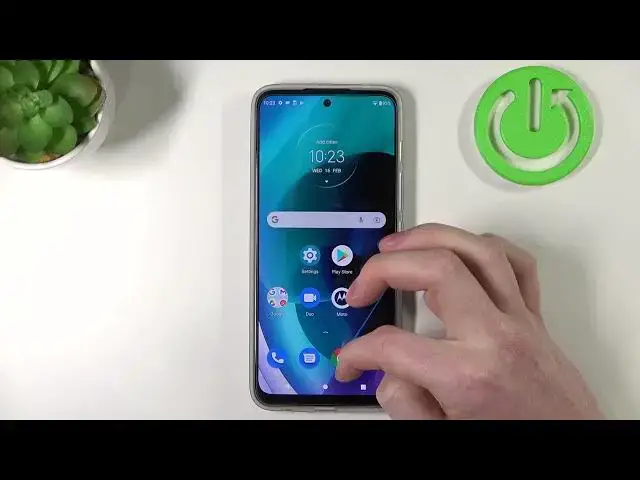 'Video thumbnail for How to Add Another Language to the Keyboard on MOTOROLA Moto G71 5G'
