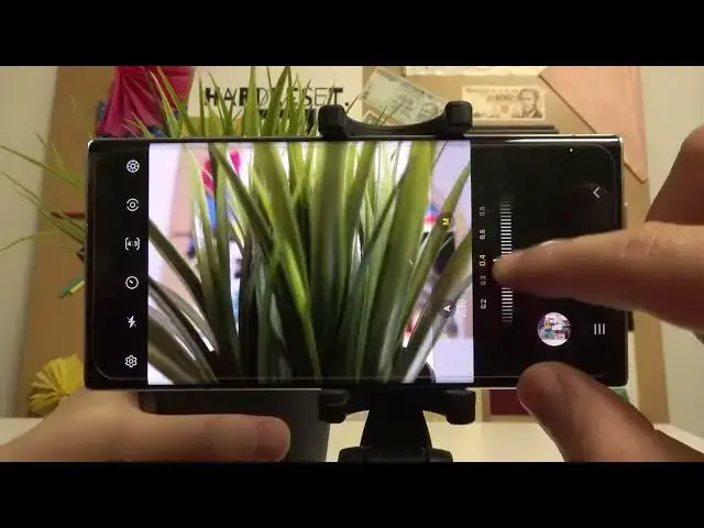 Video thumbnail for How to Use Camera Pro Mode on Samsung Galaxy S22 Ultra - Manage Camera Features