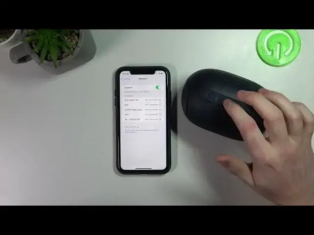 Video thumbnail for LG Xboom GO PL2 Pairing With iPhone