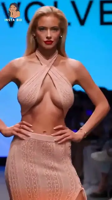 Video thumbnail for Hannah Palmer - American Bikini Model & Tiktok star _  Bio & info