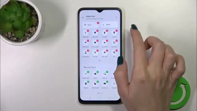 Video thumbnail for How to Edit the Control Panel Layout on OPPO A38 - Adding & Removing Notification Panel Icons