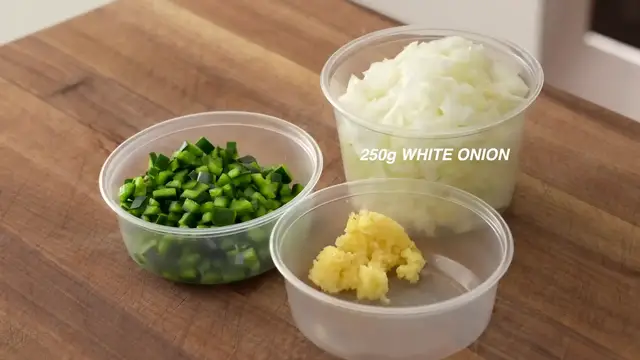 'Video thumbnail for 28.Quick Vegetarian Chili (You Won't Miss the Meat) ¦ WEEKNIGHTING (1080p 30fps)'