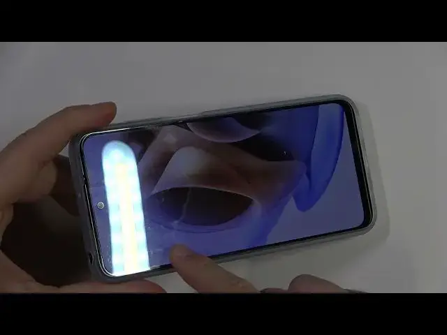 'Video thumbnail for How to Install Glass on MOTOROLA Moto G31 - Apply Screen Protector Perfectly'