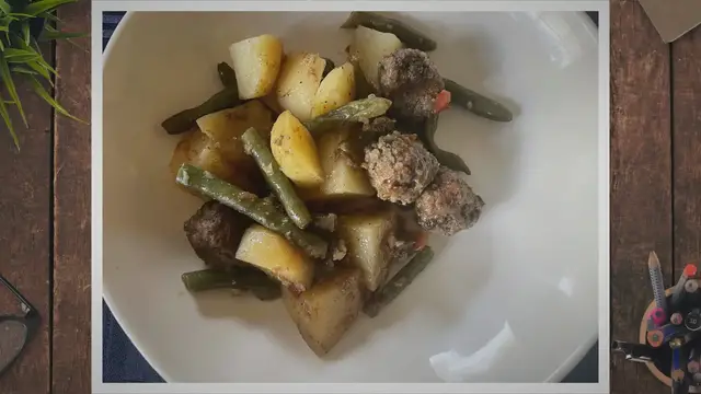 Video thumbnail for Easy summer green bean stew